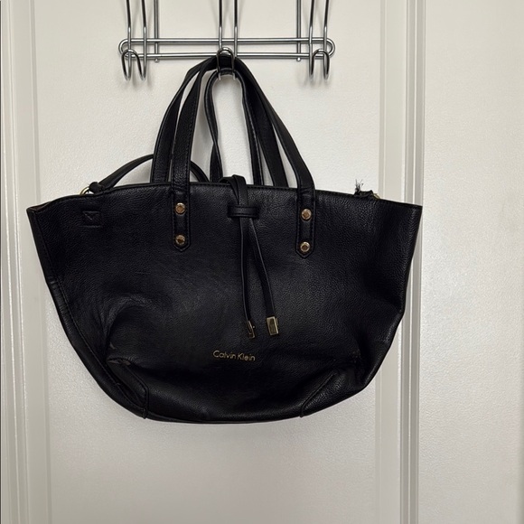 Vintage Calvin Klein Black Leather Tote with Sleek Design - Picture 2 of 7